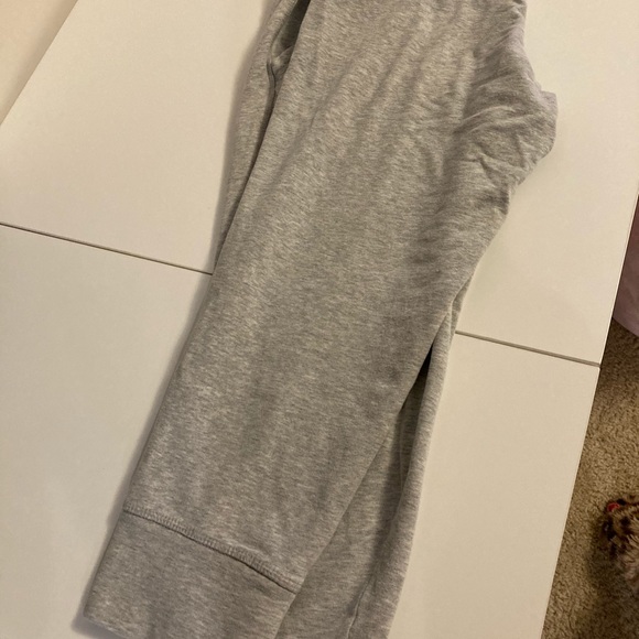 Champion Capri Sweats - Picture 2 of 8